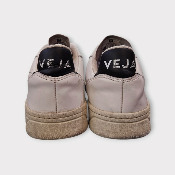 Veja V-10 White & Black Leather Sneakers - Picture 6 of 8